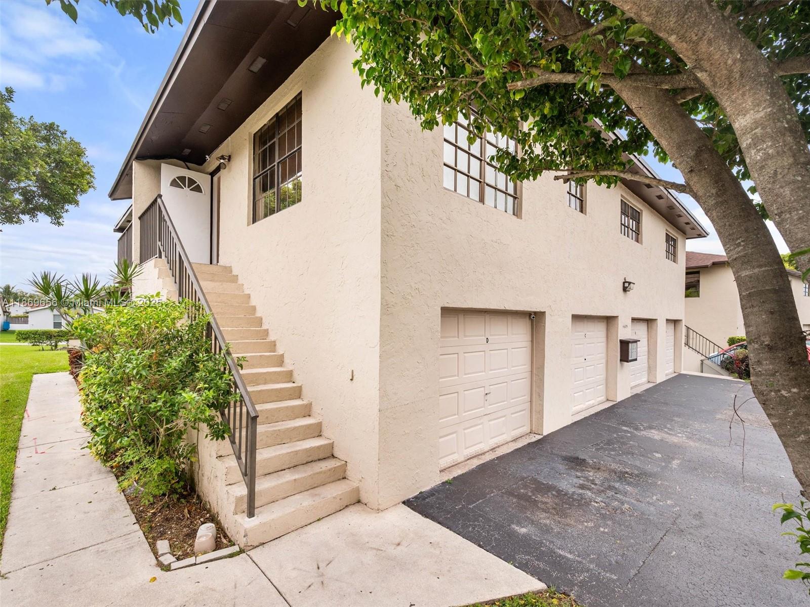 BENT TREE PARCEL 6 CONDO - Residential