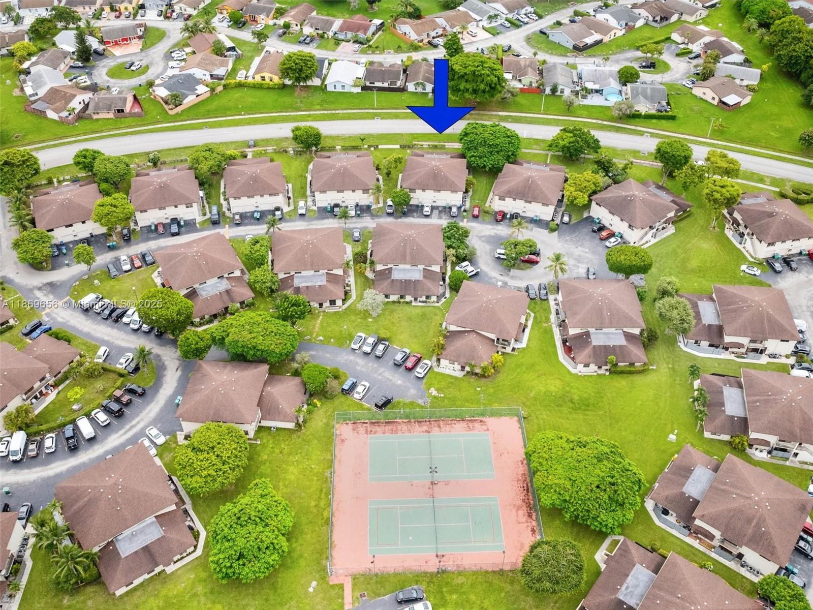 BENT TREE PARCEL 6 CONDO - Residential