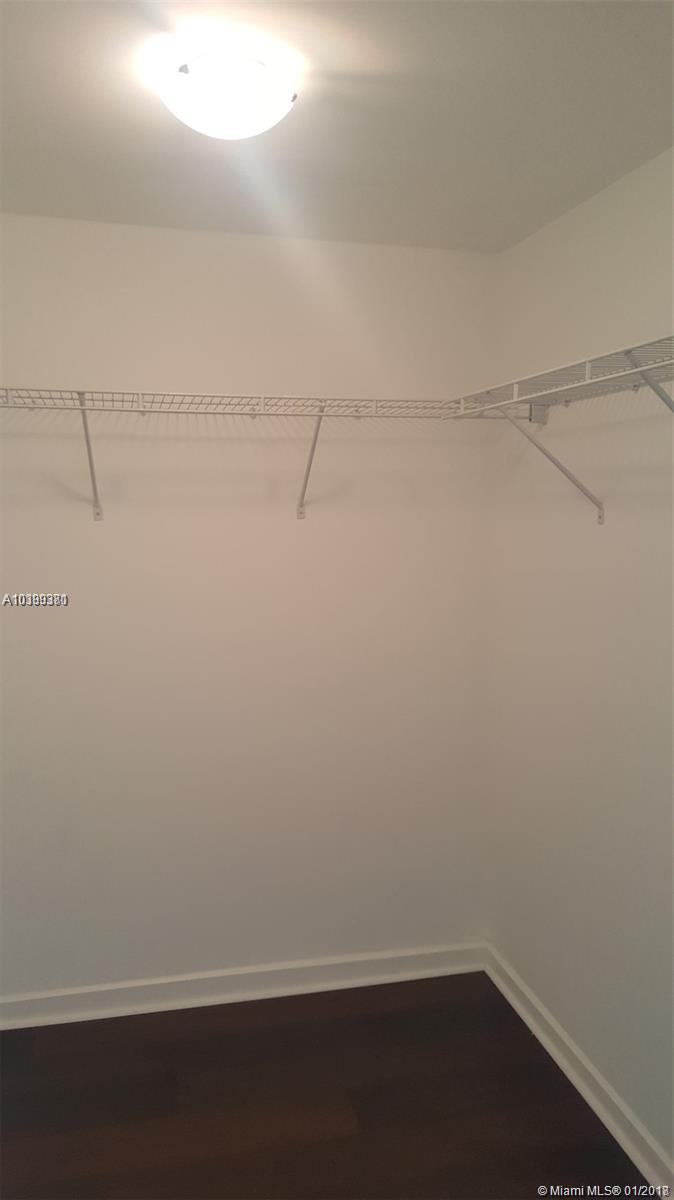 50 BISCAYNE CONDO - Residential Lease