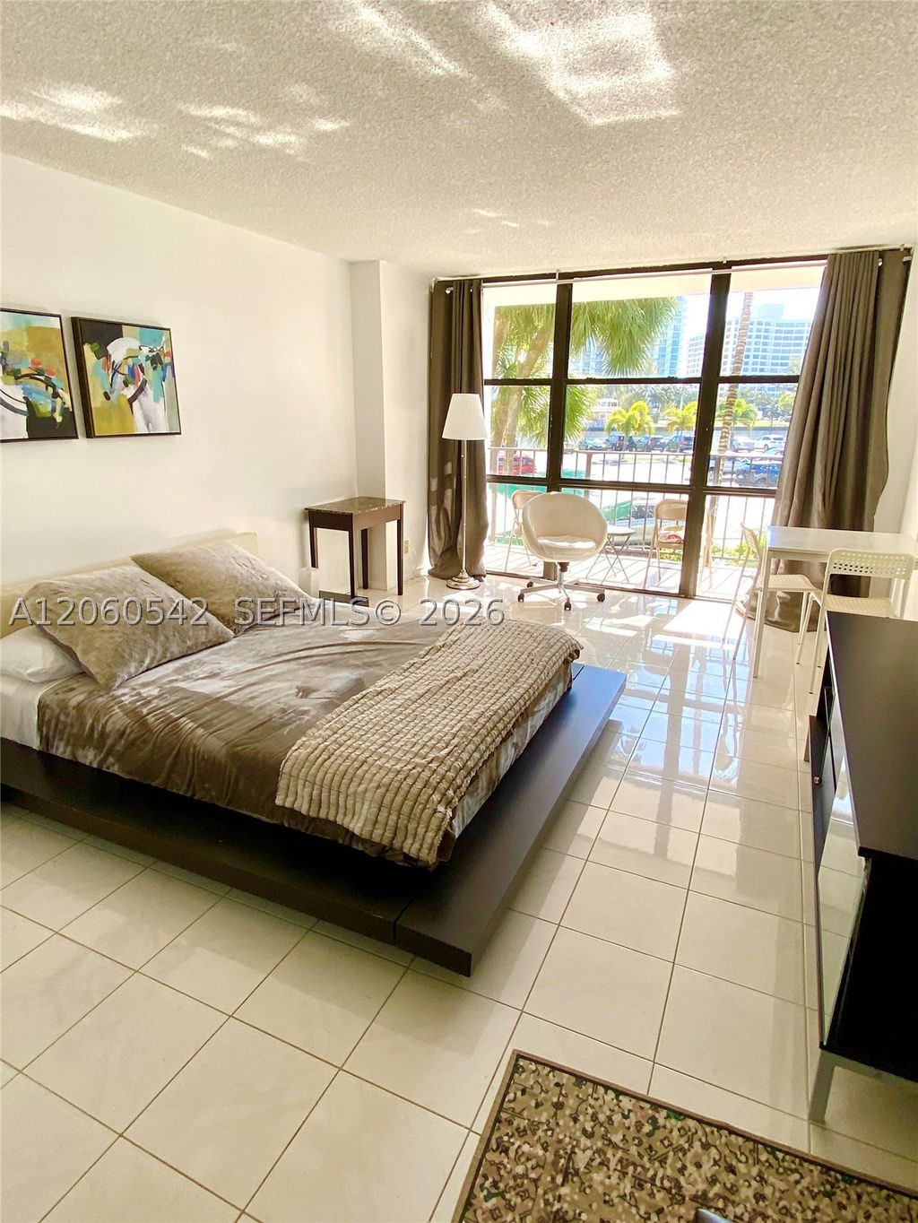 Photo of 800 Parkview Dr #222, Hallandale Beach, FL 33009 (MLS # A12060542)