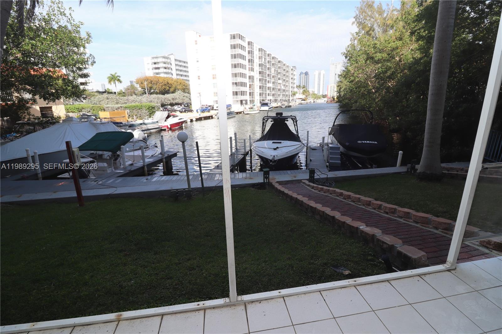 INTRACOASTAL POINT CONDO - Residential Lease