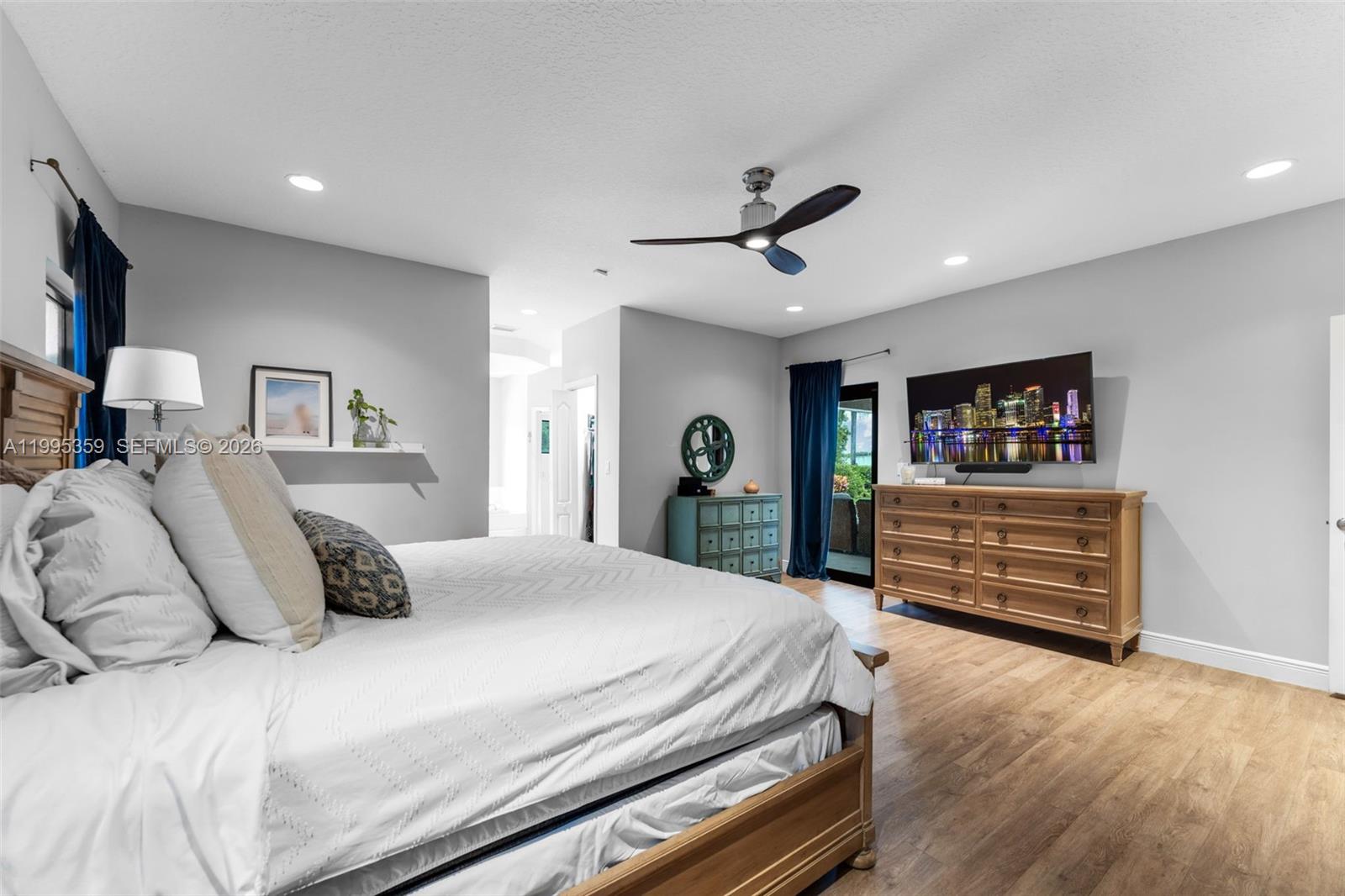 SHARON ESTATES - Residential