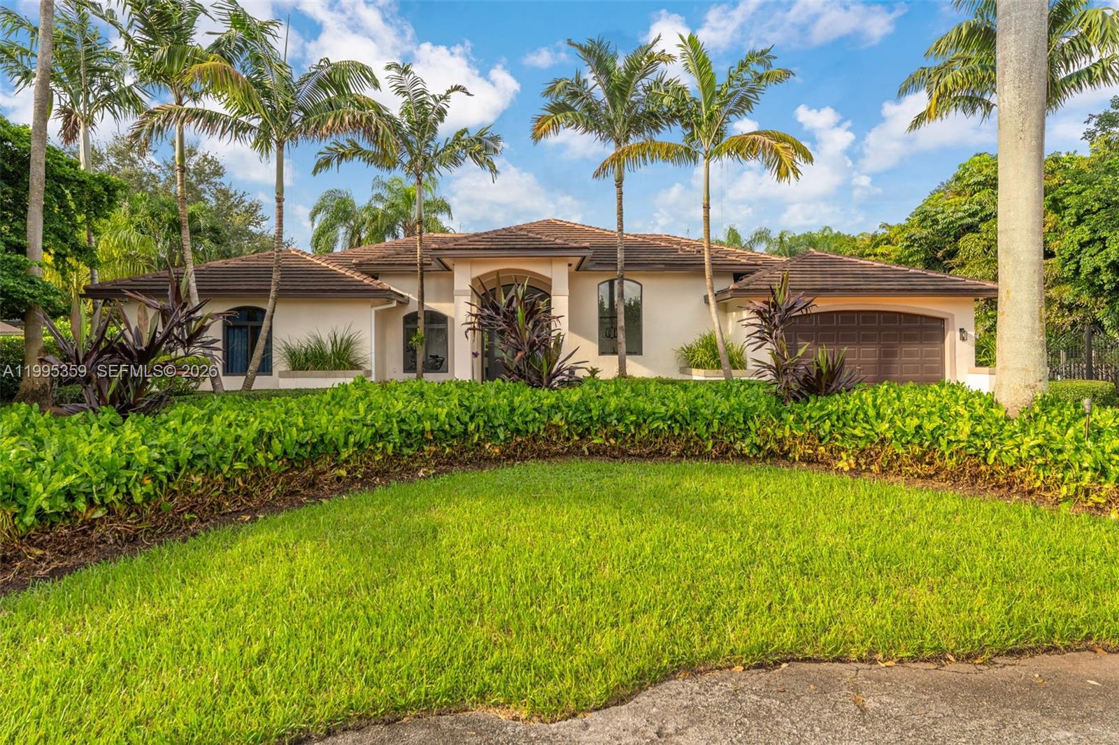 SHARON ESTATES - Residential