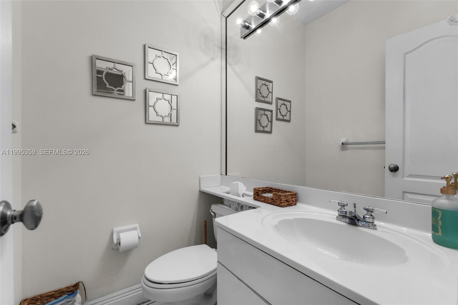 SHARON ESTATES - Residential