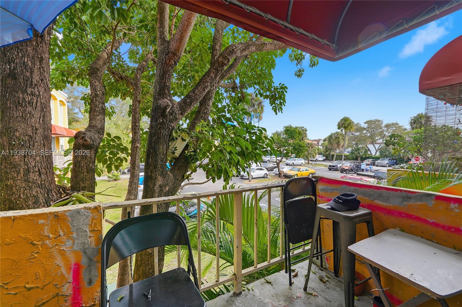 VENETIAN GARDENS AT COUNT - Residential