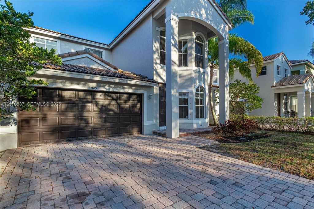 Photo of 1145 E Magnolia Cir, Delray Beach, FL 33445 (MLS # A11970837)