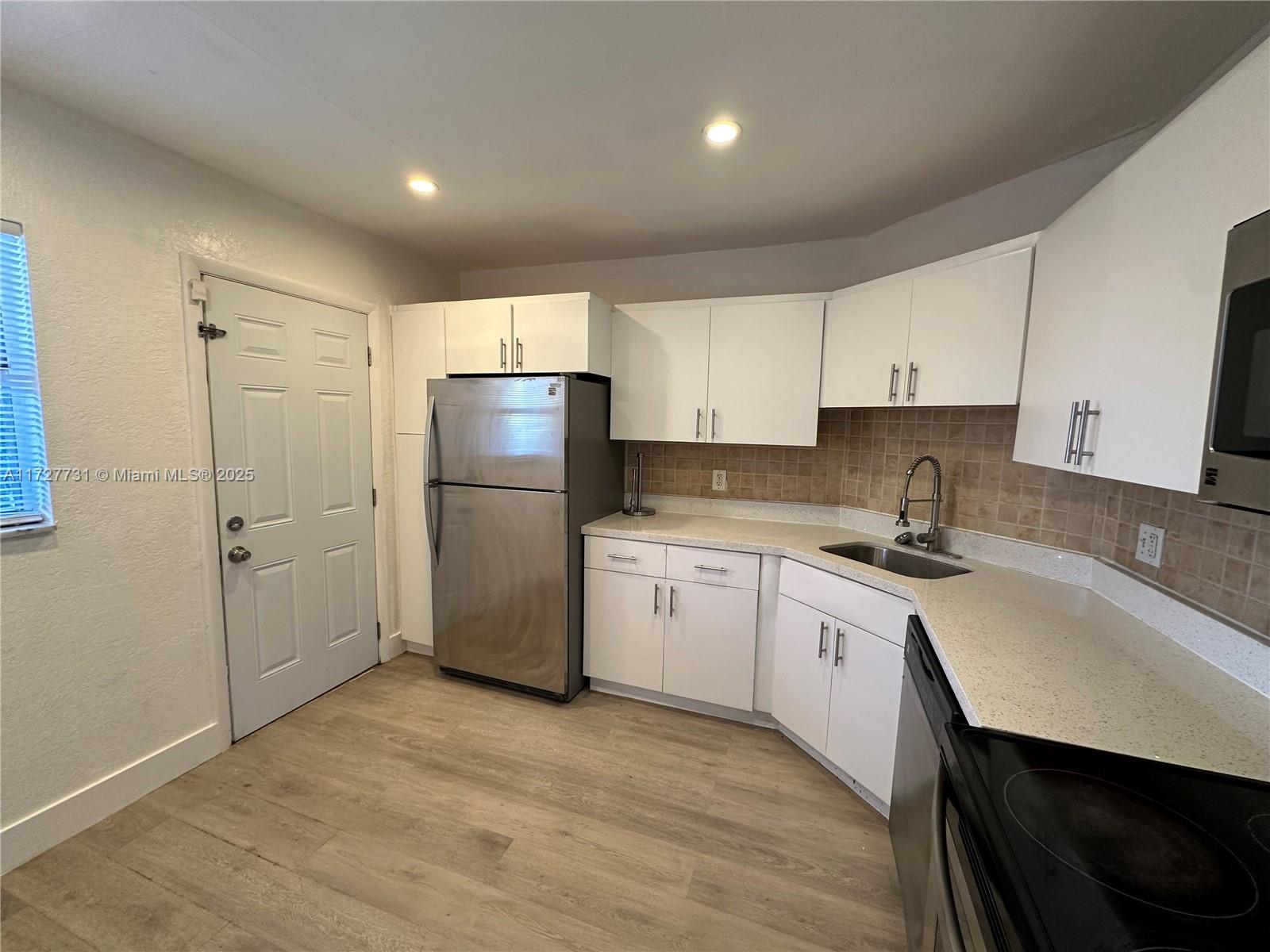 Rental Property at 6201 N Falls Cir Dr 212, Lauderhill, Miami-Dade County, Florida - Bedrooms: 2 
Bathrooms: 2  - $2,050 MO.
