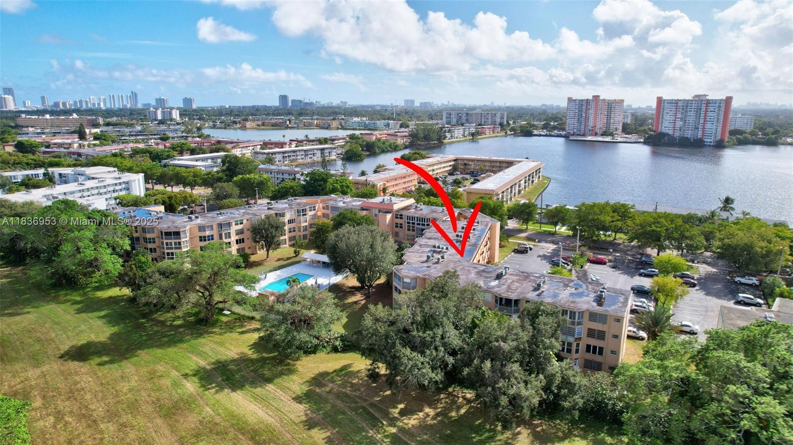 1301 NE 191st St F405