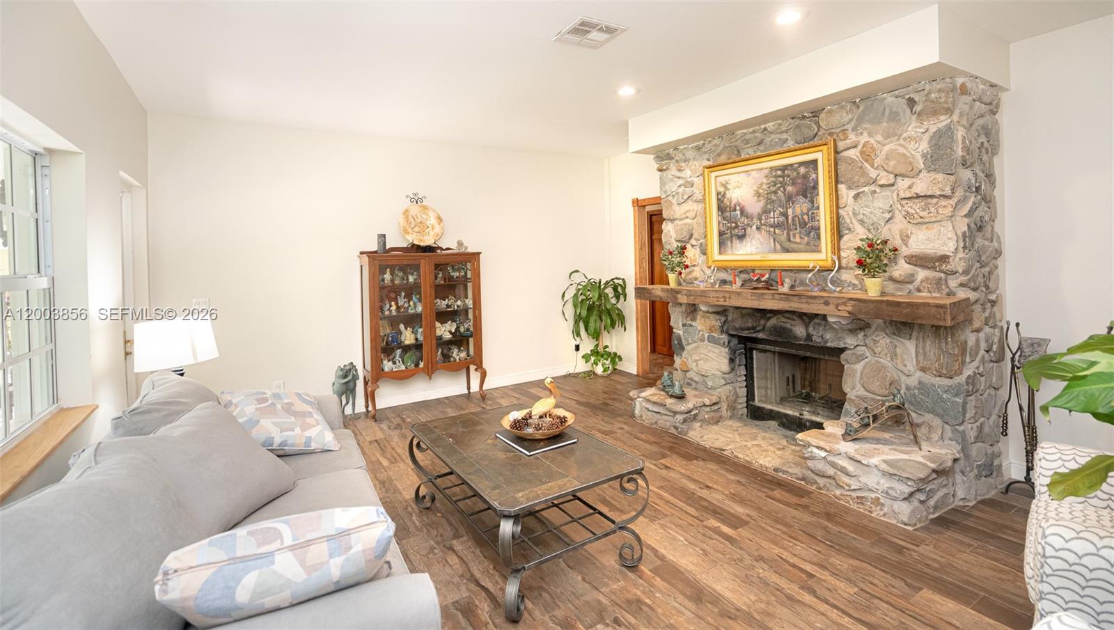 RIVER LANDS - Residential