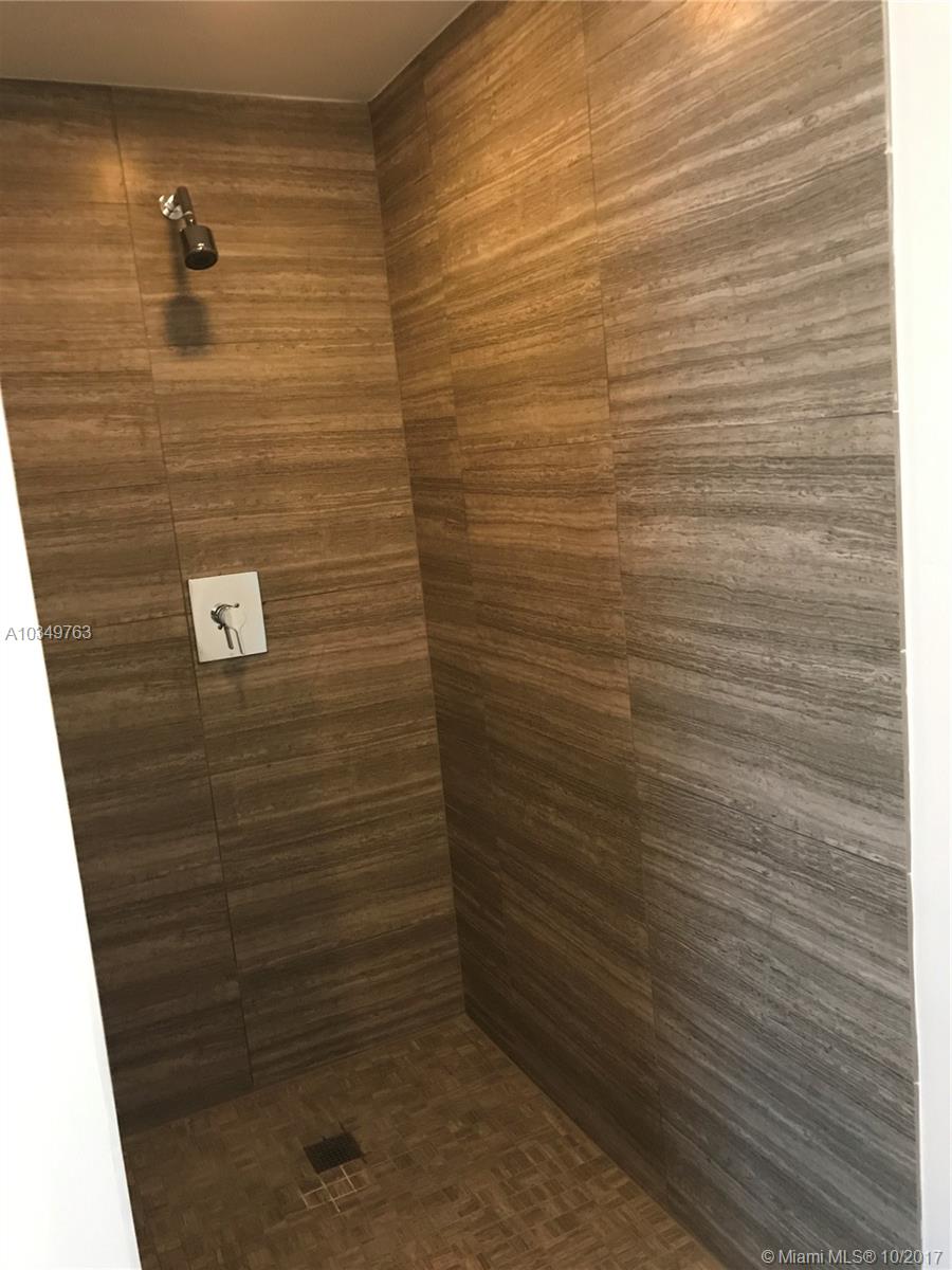 1010 BRICKELL - Residential Lease