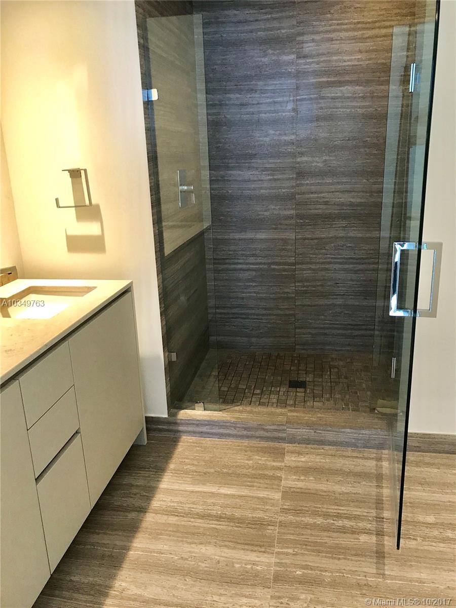 1010 BRICKELL - Residential Lease