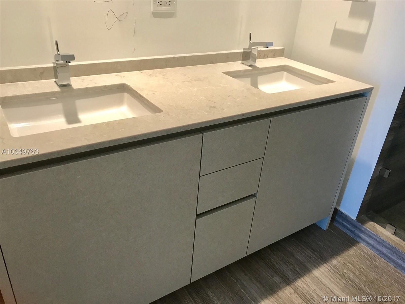 1010 BRICKELL - Residential Lease