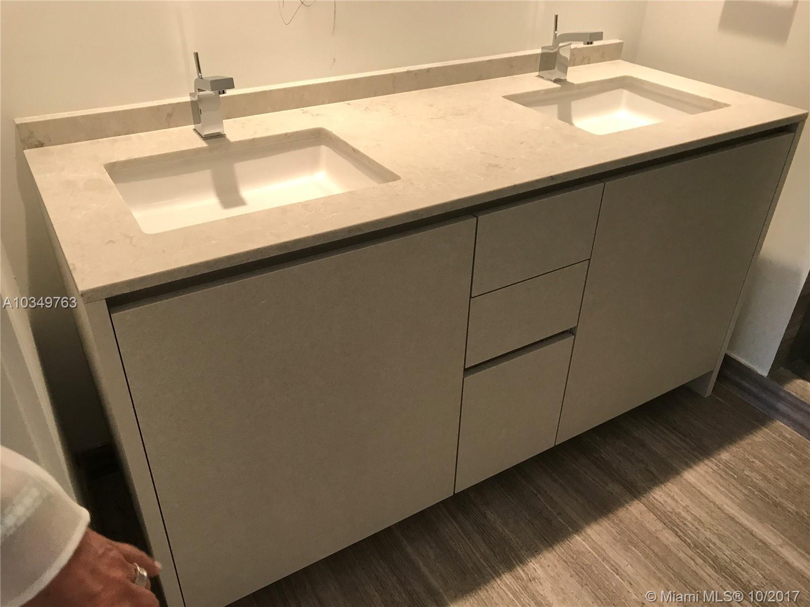 1010 BRICKELL - Residential Lease