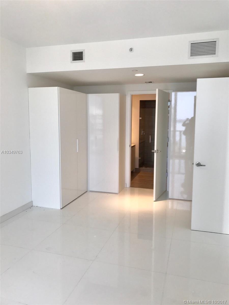 1010 BRICKELL - Residential Lease