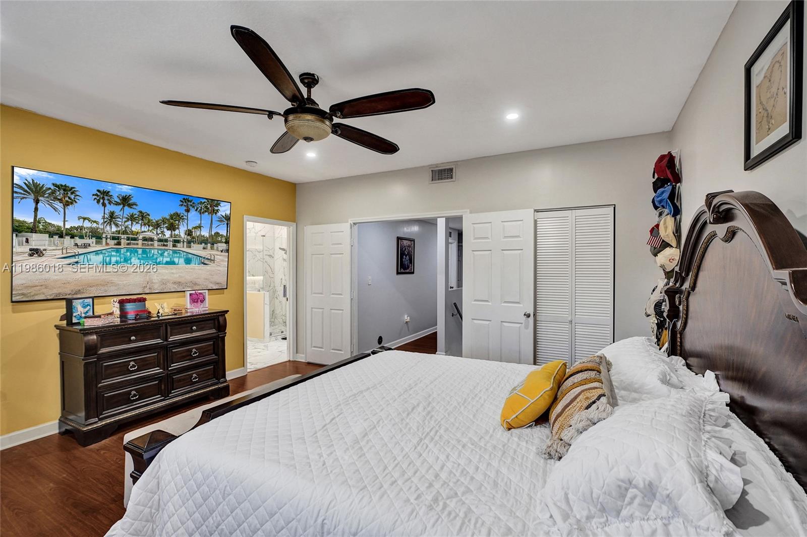 TWIN LAKE SHORES CENTRAL - Residential