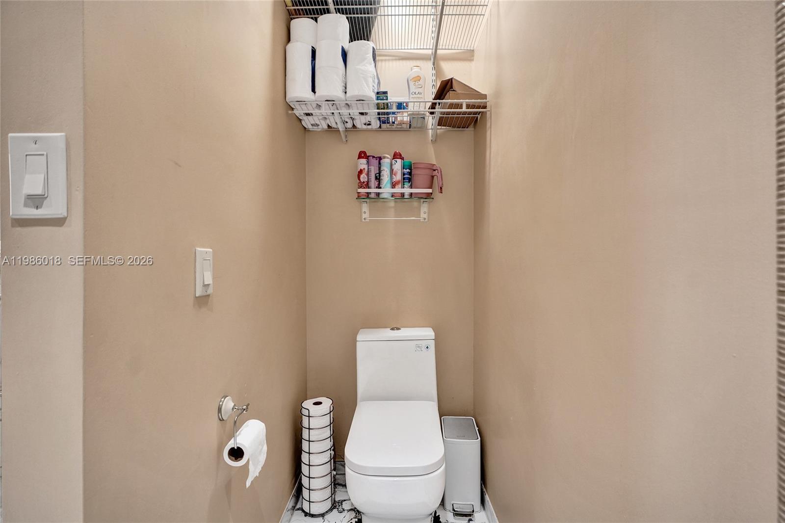 TWIN LAKE SHORES CENTRAL - Residential