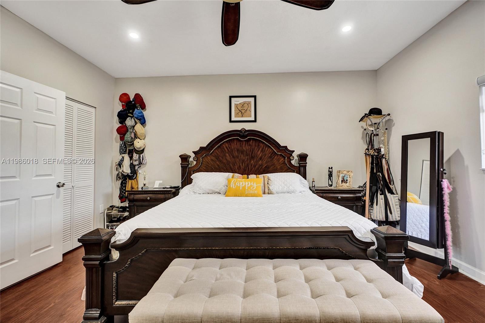 TWIN LAKE SHORES CENTRAL - Residential