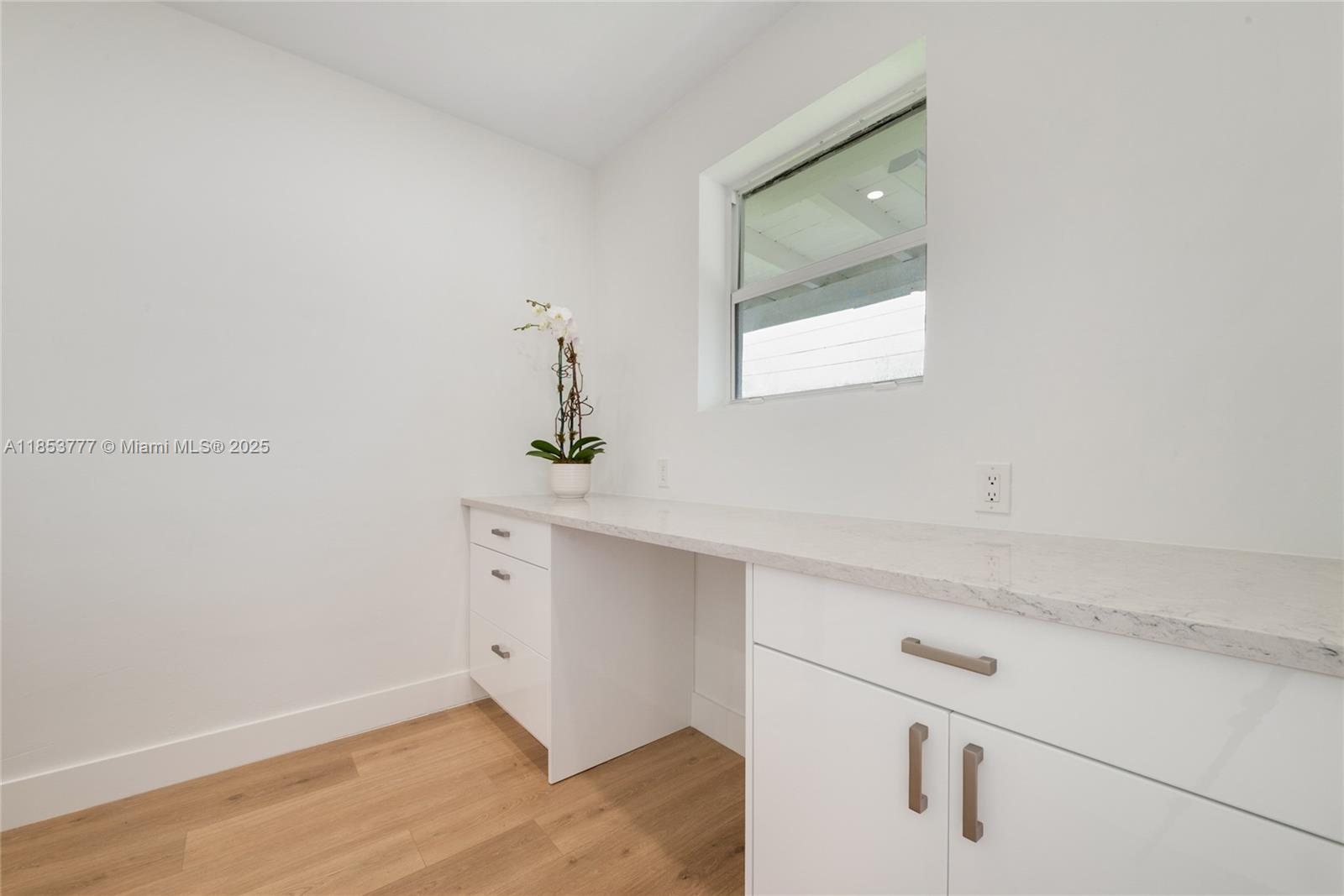 CORAL VILLAS REV - Residential Lease