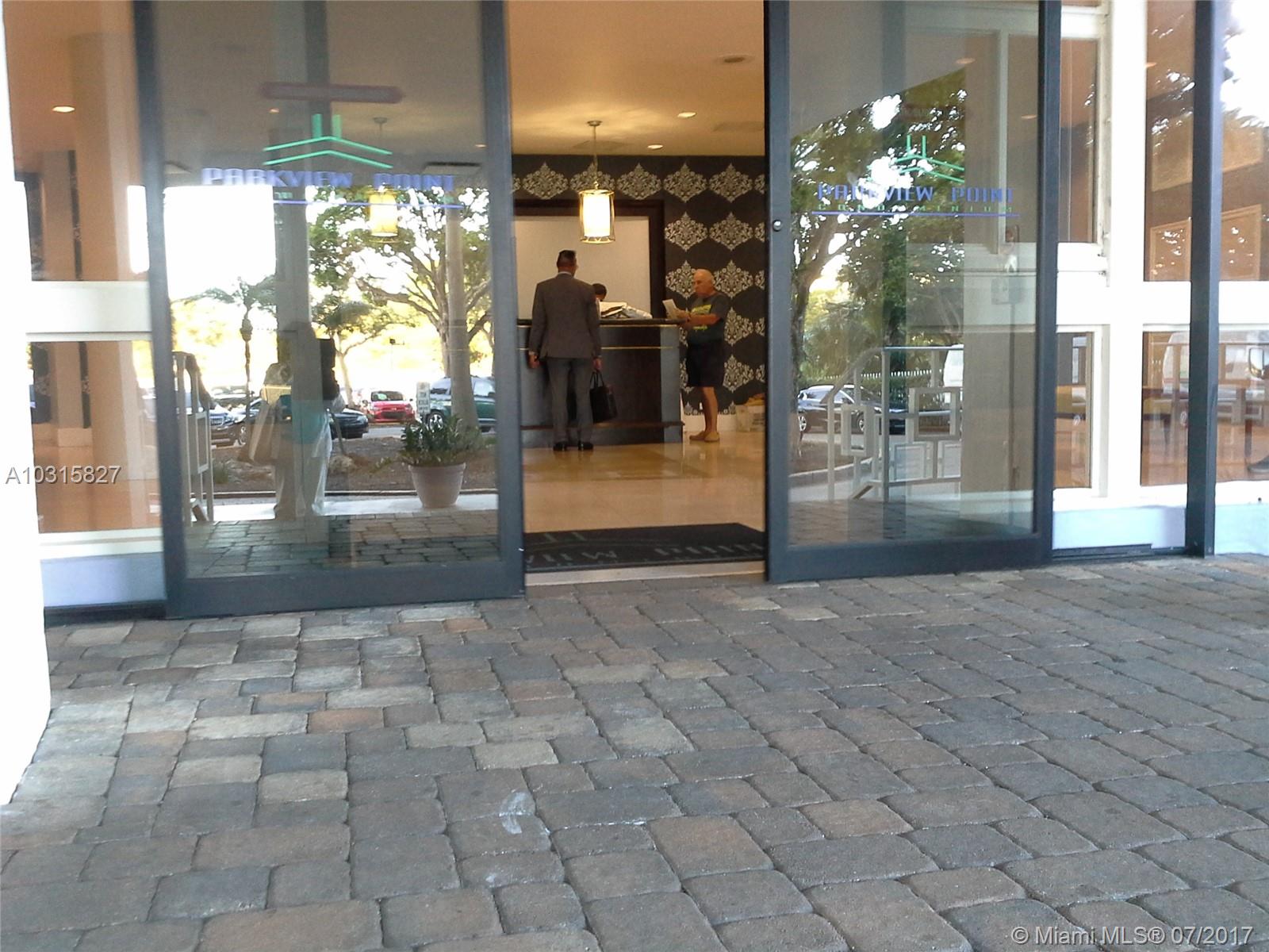 PARKVIEW POINT CONDO - Residential Lease