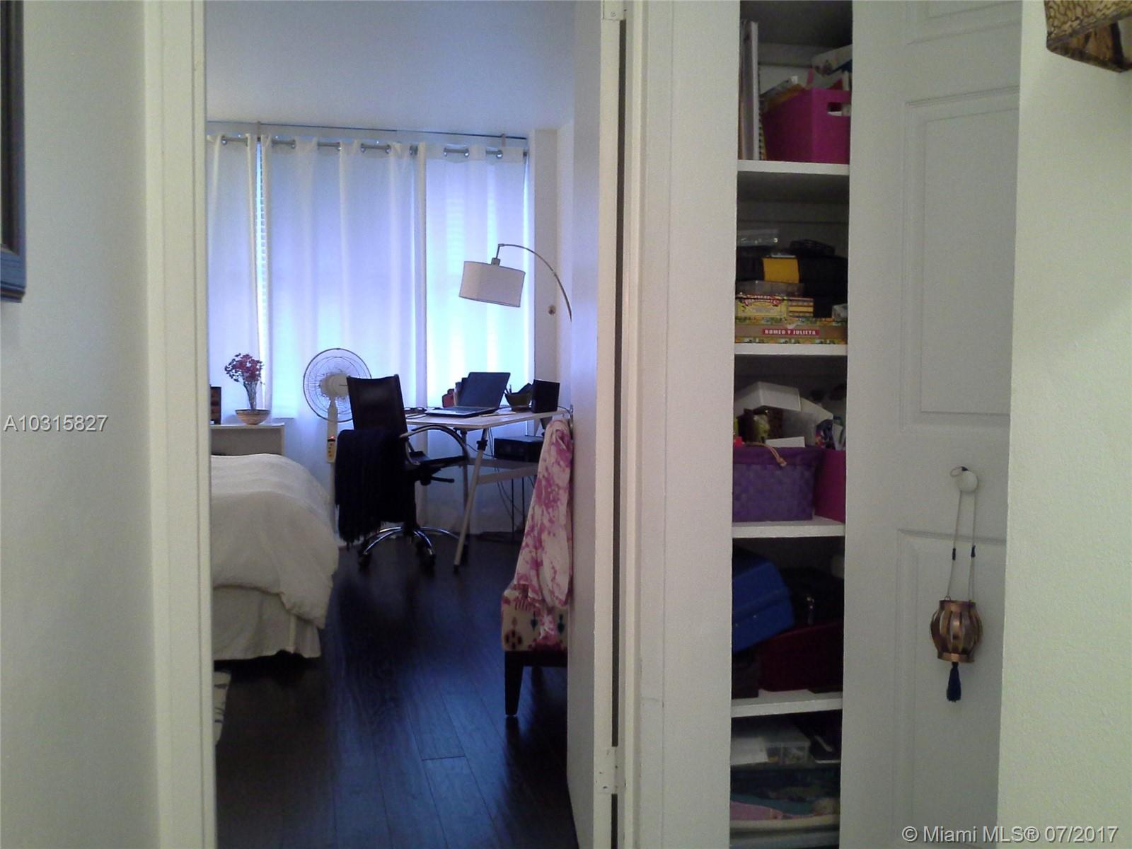 PARKVIEW POINT CONDO - Residential Lease