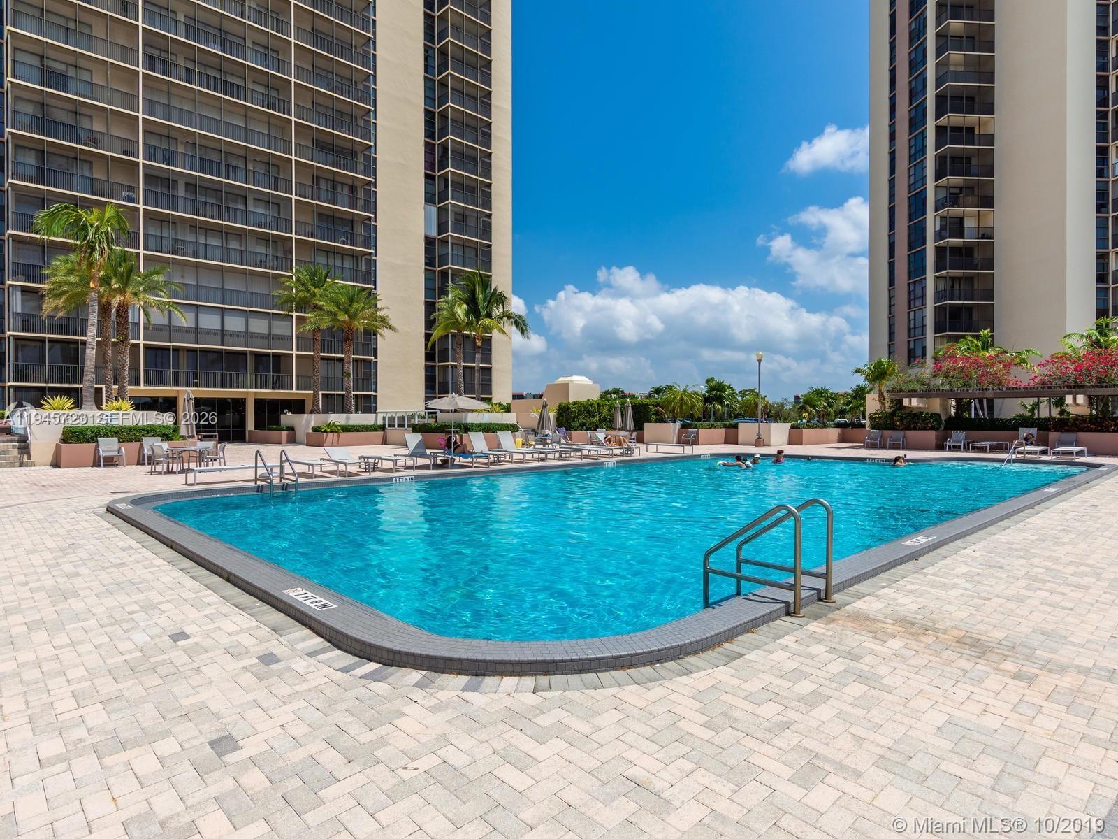 CORONADO CONDO - TOWER III - Residential