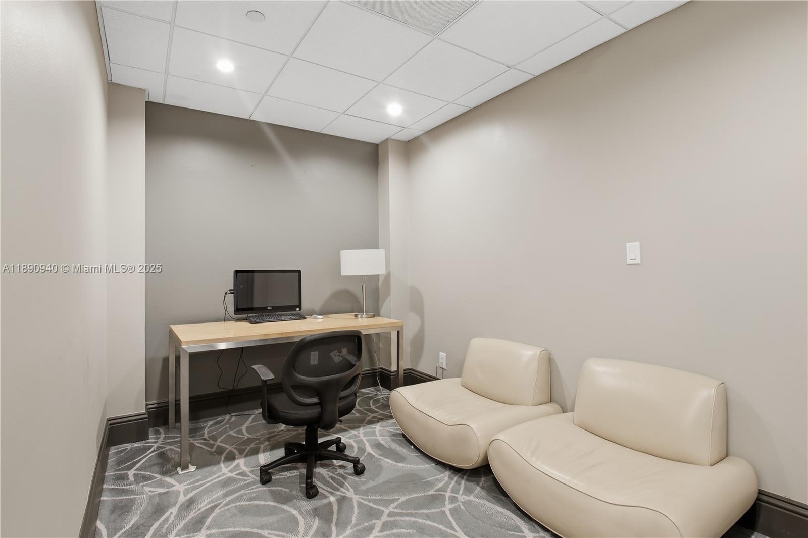 ISOLA CONDO - Residential Lease