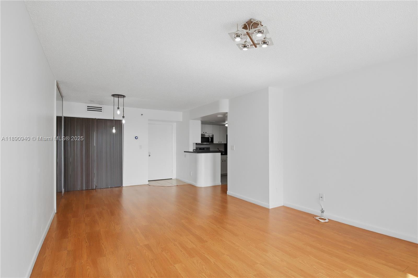 ISOLA CONDO - Residential Lease