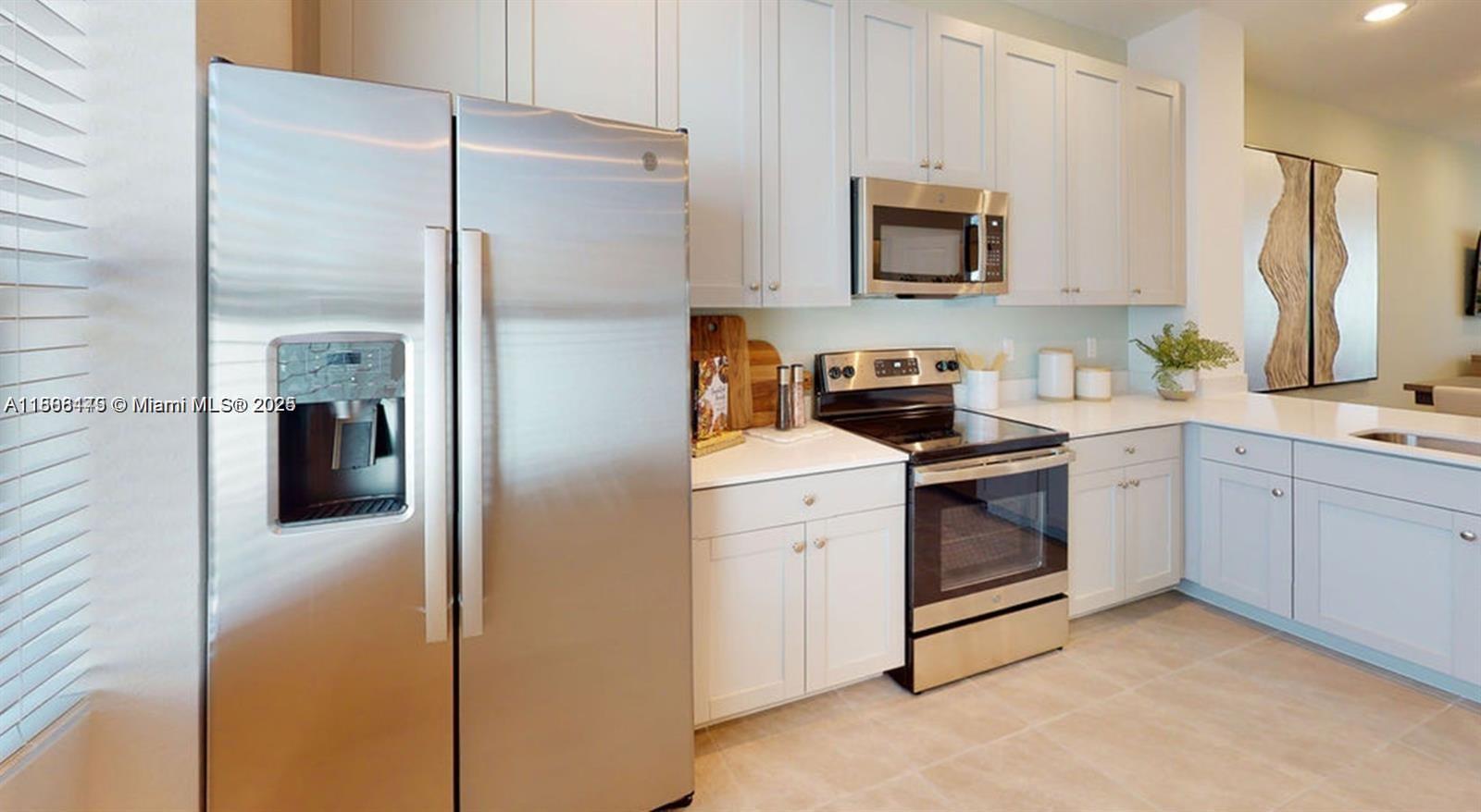 Tavalo Tradition - Residential Lease