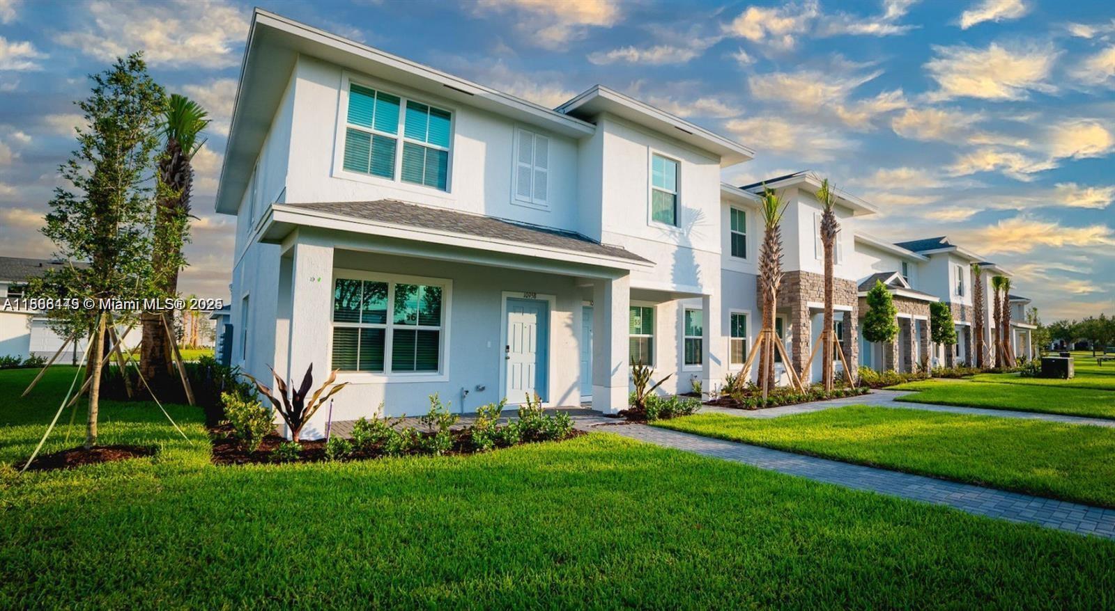 Tavalo Tradition - Residential Lease