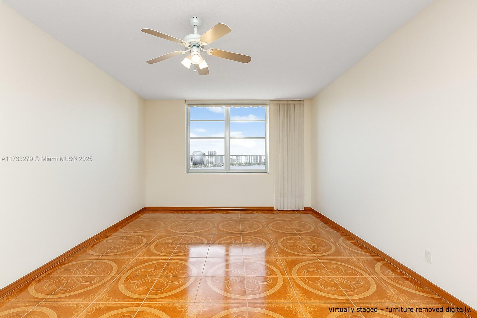 WINSTON TOWERS 100 CONDO - Residential