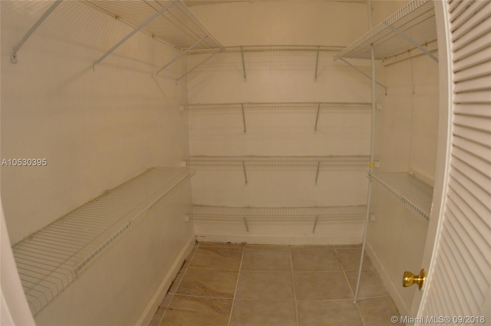 KENDALL HEIGHTS CONDO - Residential