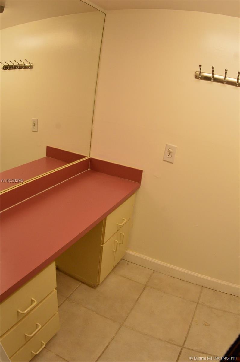 KENDALL HEIGHTS CONDO - Residential