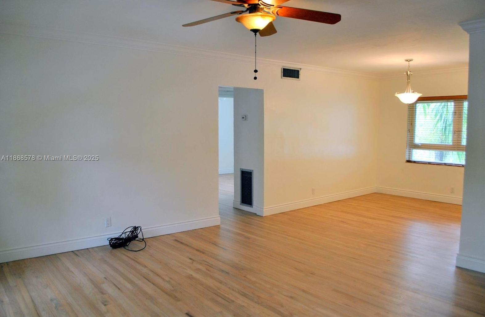 7620 SW 56th Ave 4