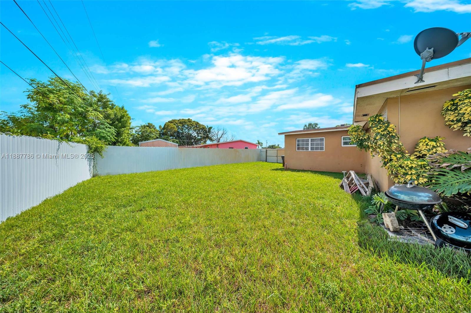 CAROL CITY 2ND ADDN - Residential