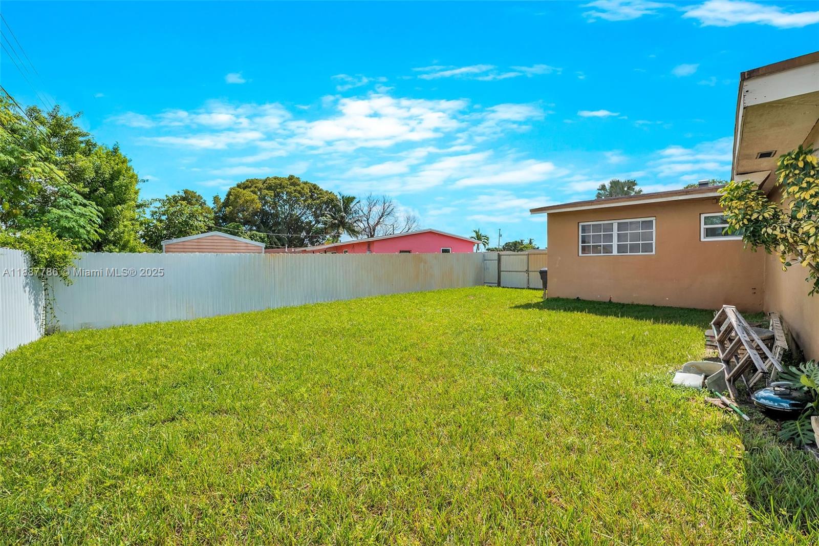 CAROL CITY 2ND ADDN - Residential