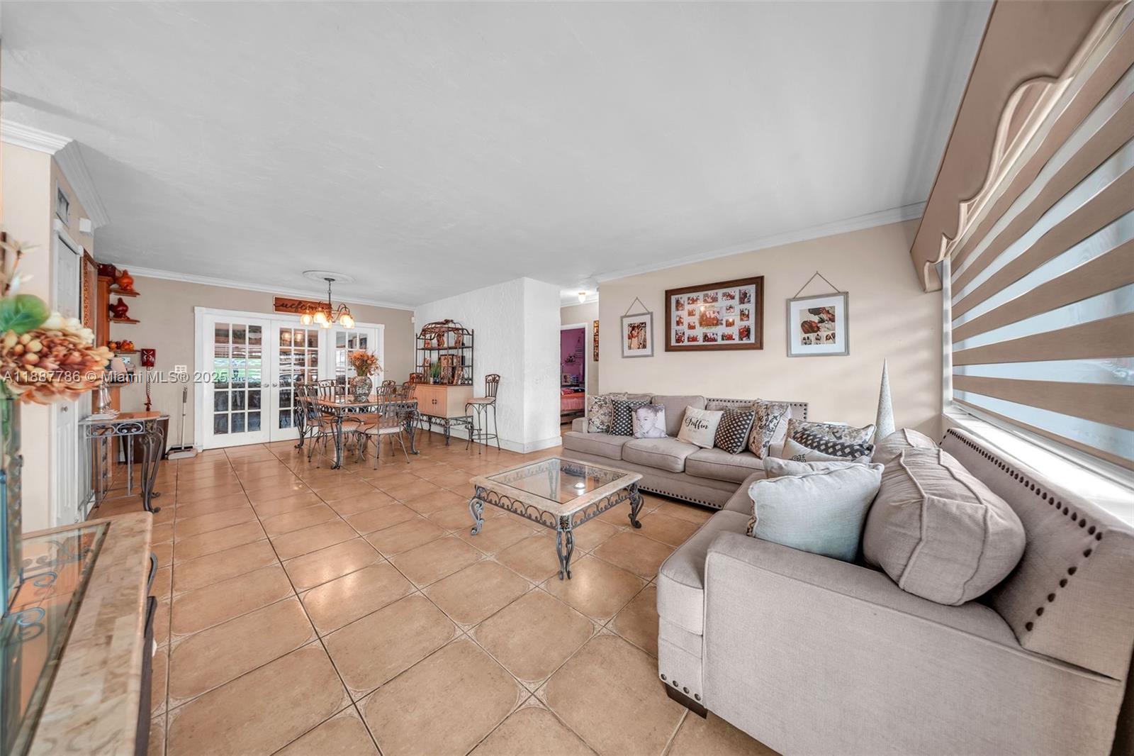 CAROL CITY 2ND ADDN - Residential