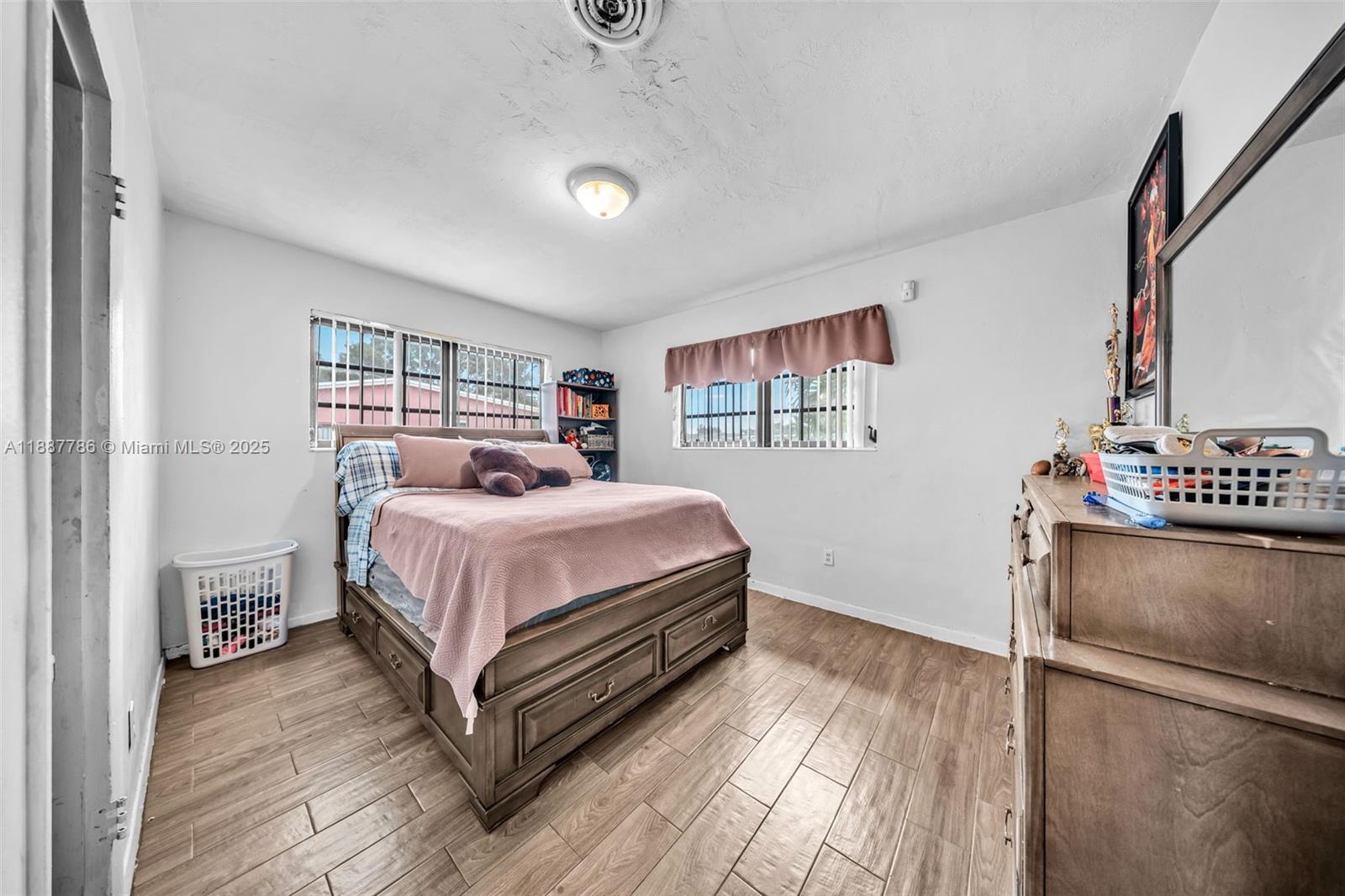 CAROL CITY 2ND ADDN - Residential