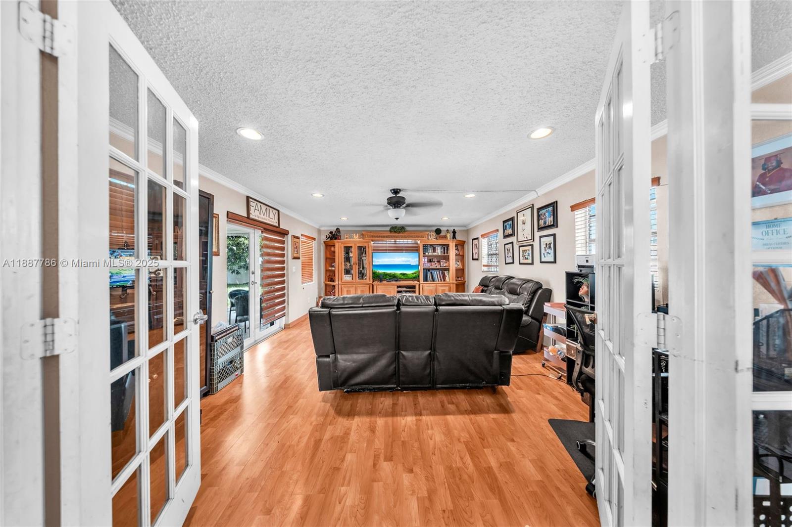 CAROL CITY 2ND ADDN - Residential