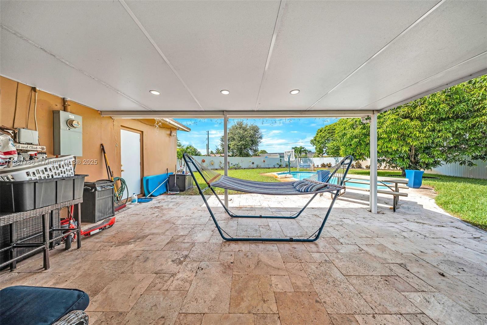CAROL CITY 2ND ADDN - Residential