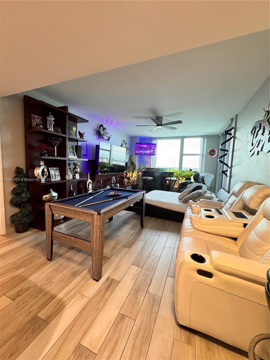 TAO SAWGRASS CONDOMINIUM - Residential Lease