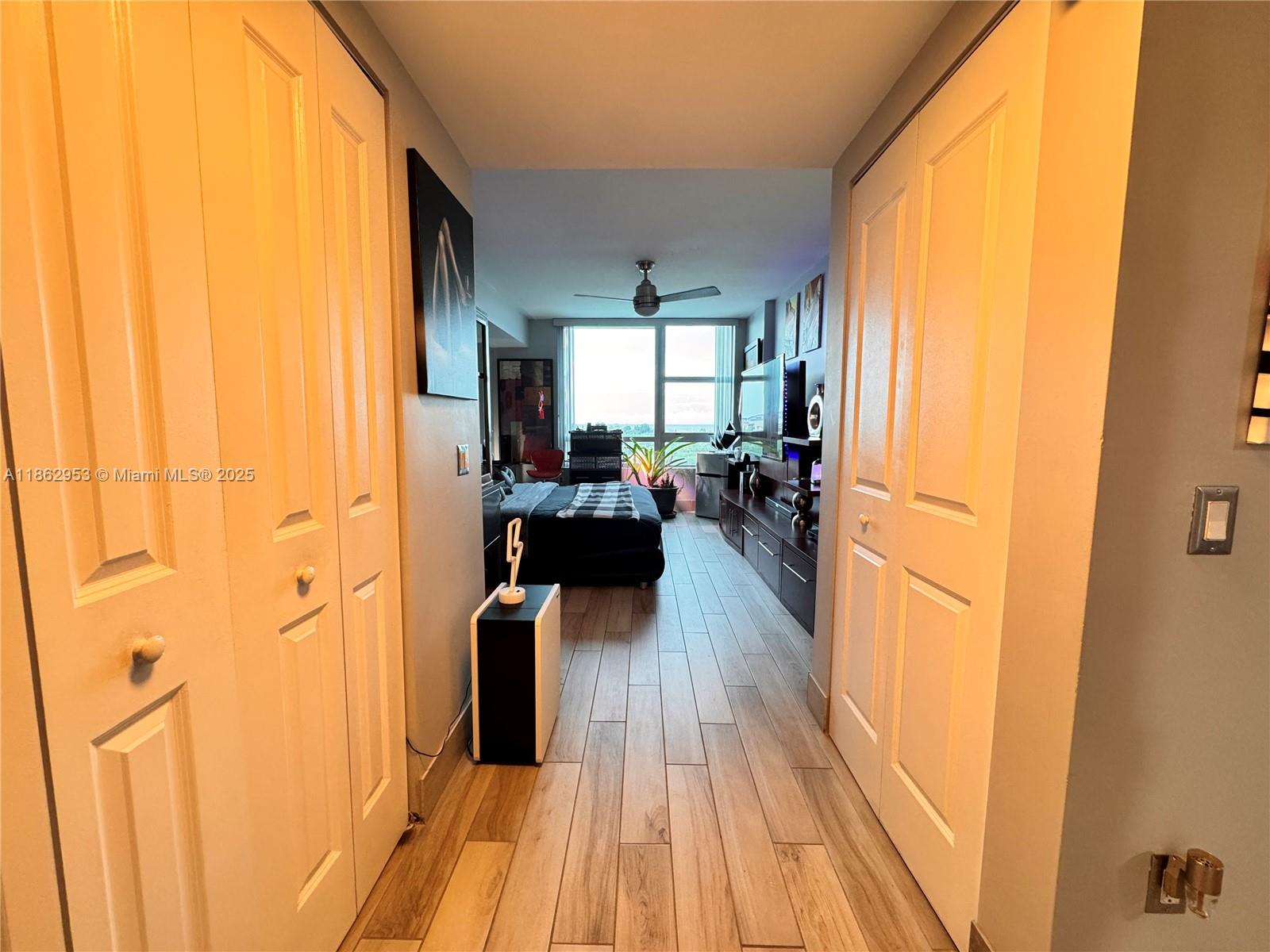 TAO SAWGRASS CONDOMINIUM - Residential Lease