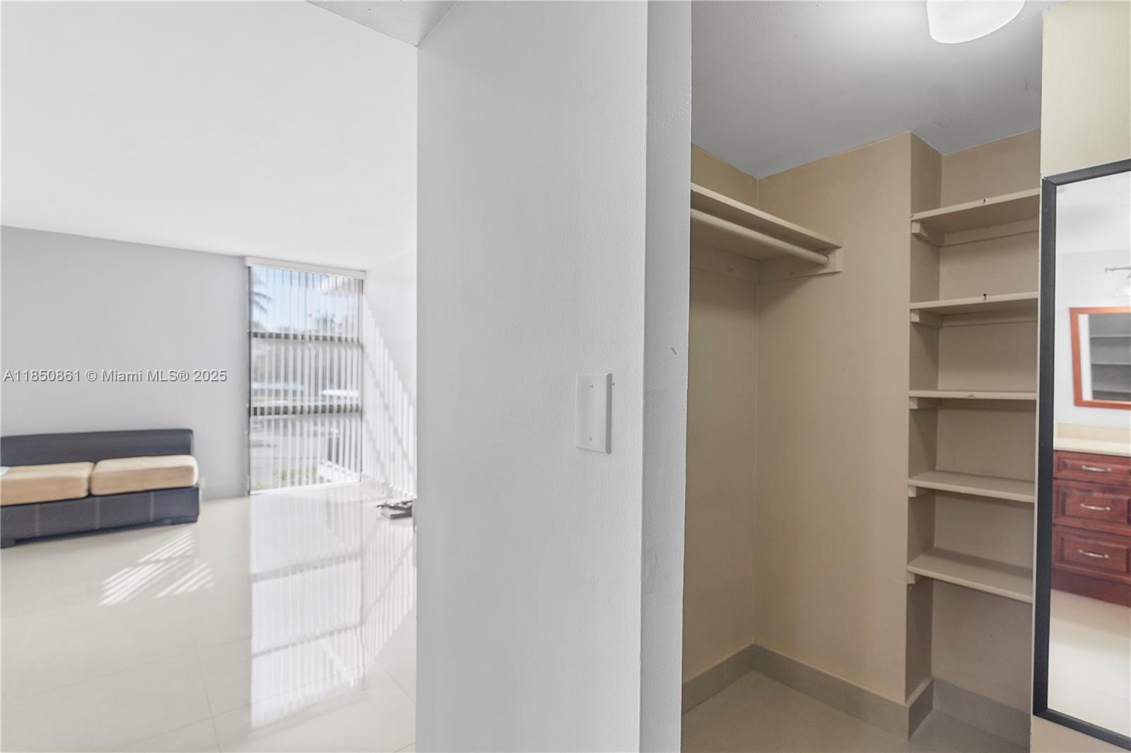 AVENTURA ELDORADO CONDO - Residential