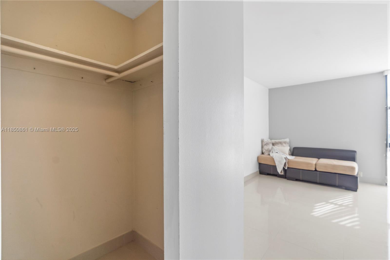 AVENTURA ELDORADO CONDO - Residential