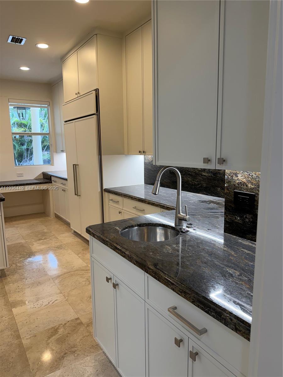 CUTLER OAKS ESTATES - Residential