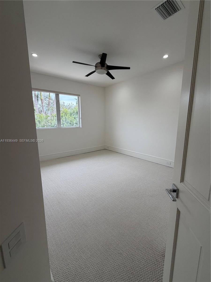 CUTLER OAKS ESTATES - Residential