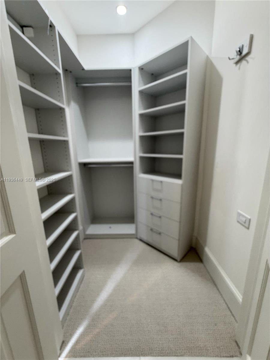 CUTLER OAKS ESTATES - Residential