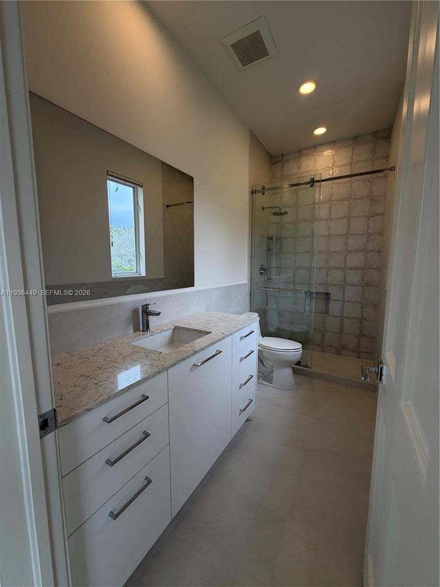 CUTLER OAKS ESTATES - Residential