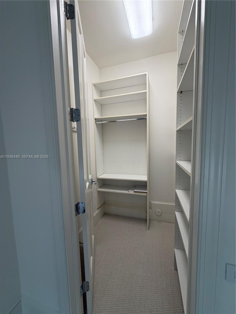 CUTLER OAKS ESTATES - Residential