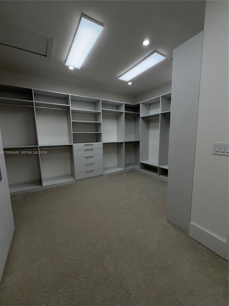 CUTLER OAKS ESTATES - Residential