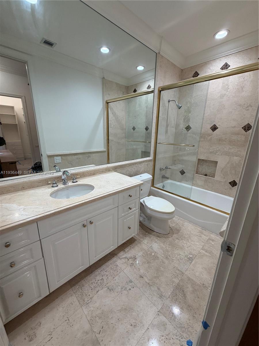 CUTLER OAKS ESTATES - Residential